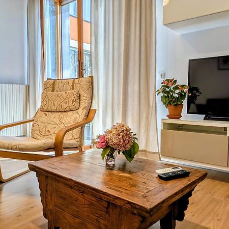 Appartamento Viale Puccini - Free Gated Parking - 3 Minutes From Center Lucca Exterior foto
