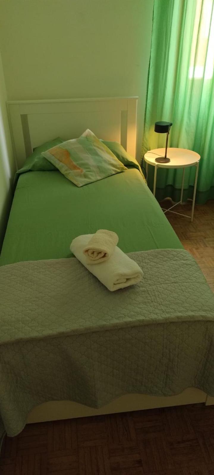 Appartamento Viale Puccini - Free Gated Parking - 3 Minutes From Center Lucca Exterior foto