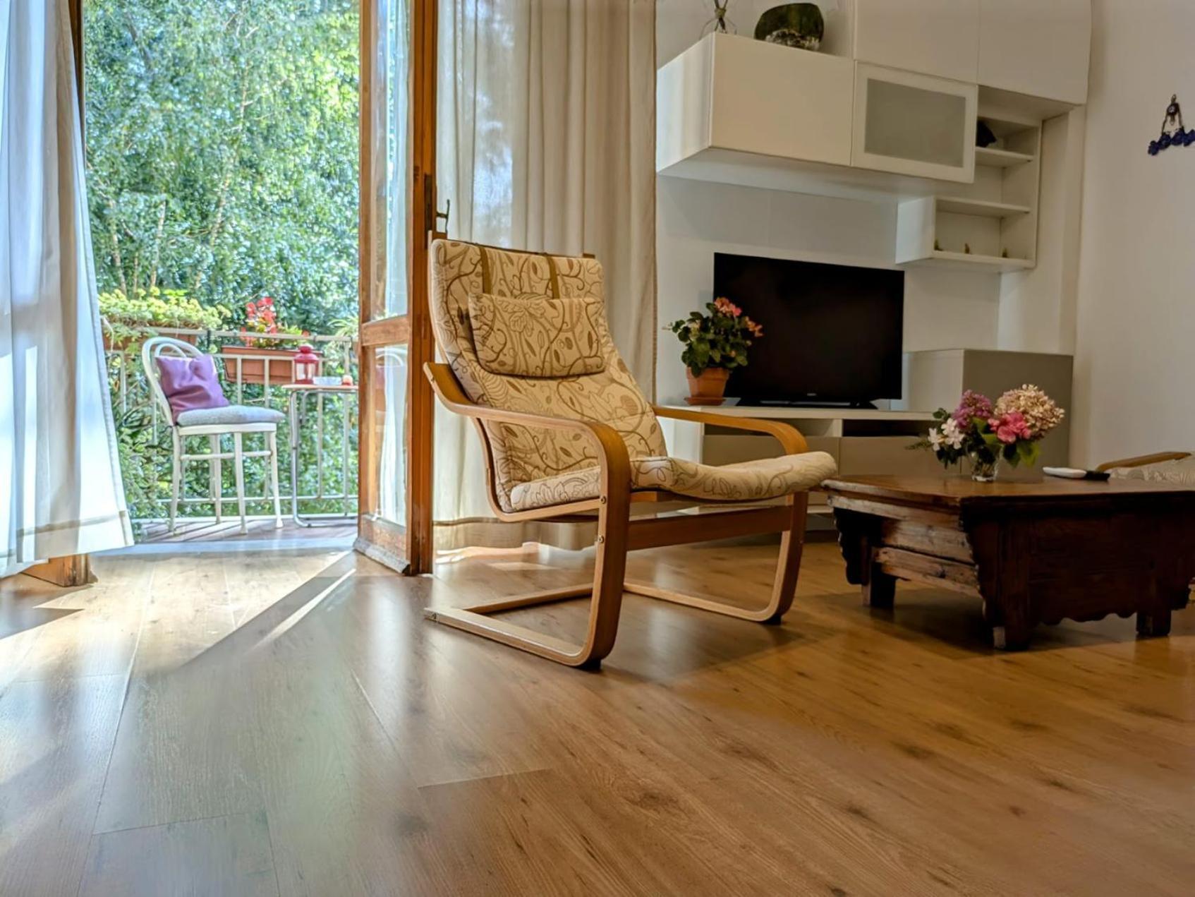 Appartamento Viale Puccini - Free Gated Parking - 3 Minutes From Center Lucca Exterior foto